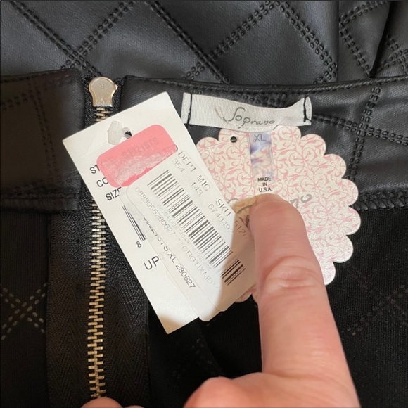 New Soprano Black A Line Mini Skirt Juniors XL - Picture 5 of 7